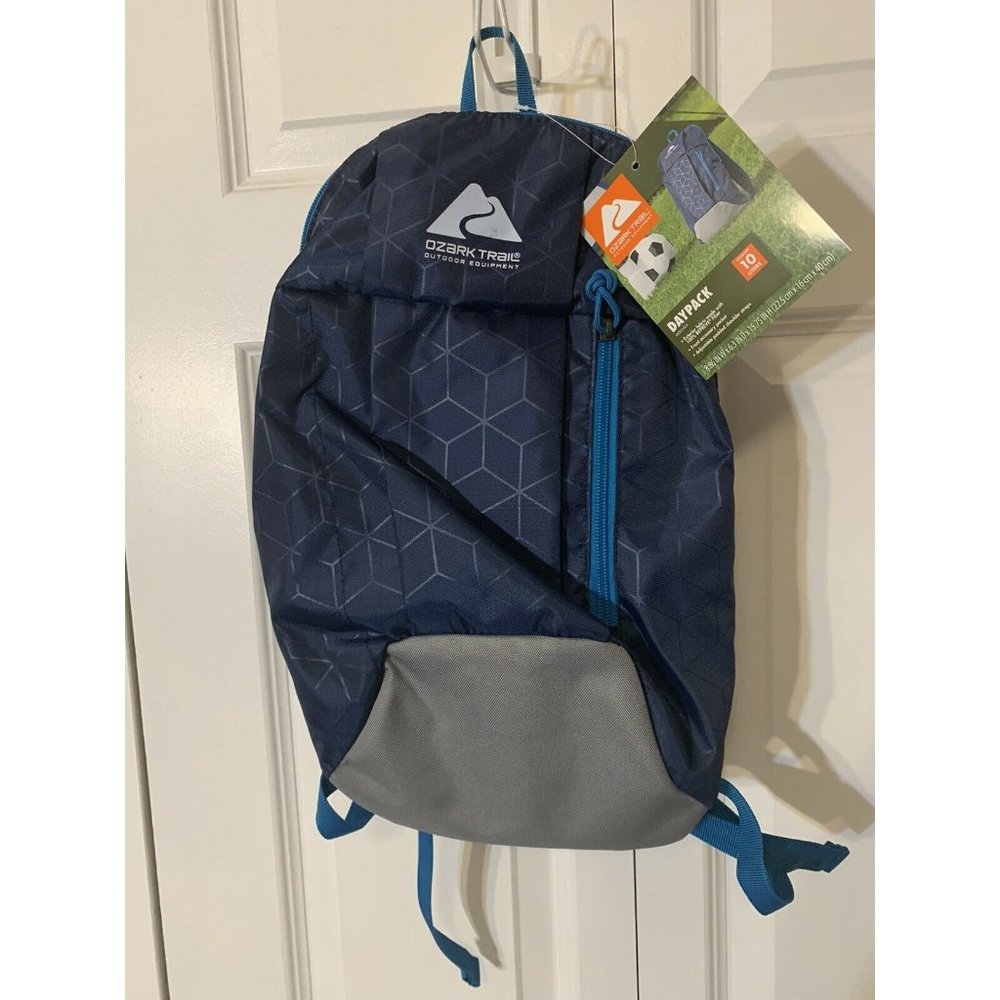 New Ozark Trail‎ Hiking Lightweight Day Pack 10L Backpack Blue NWT